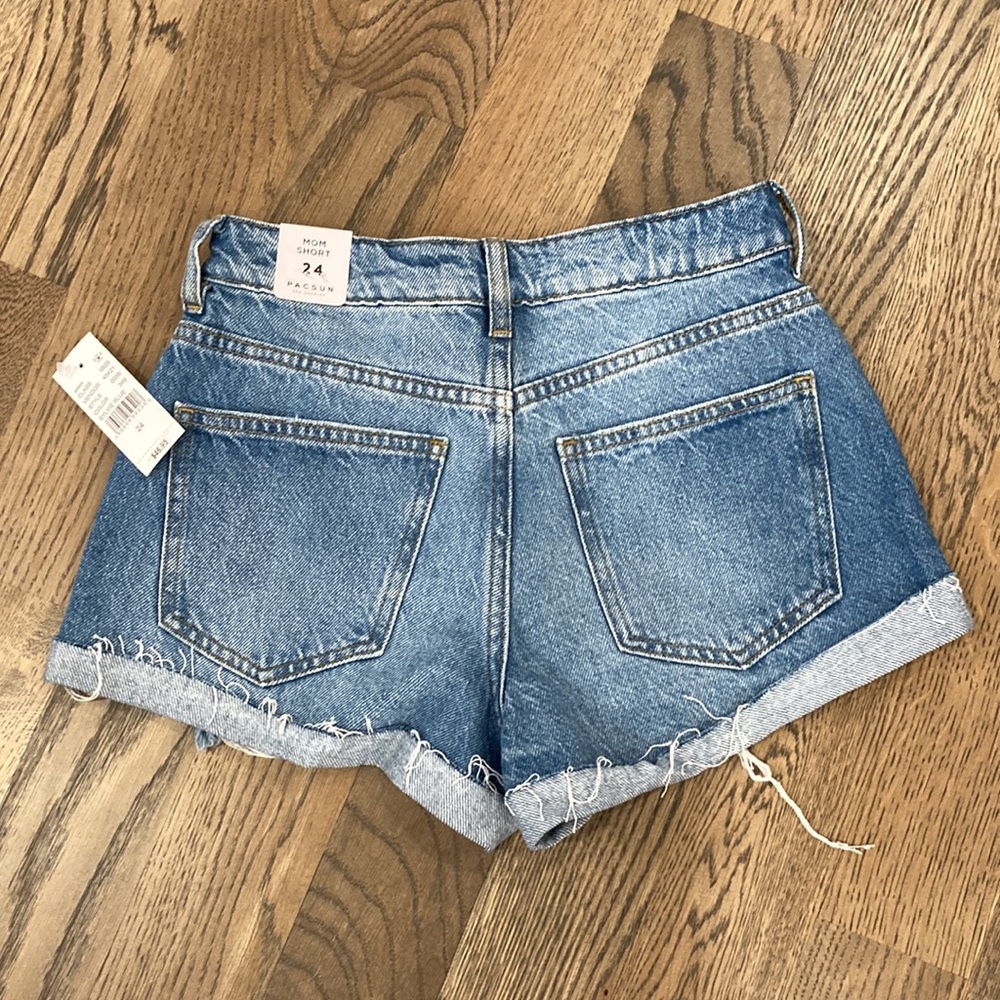 NWT PacSun Denim Mom Short - Picture 2 of 9